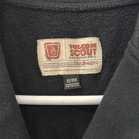 Blazer - Picture 2 of 4